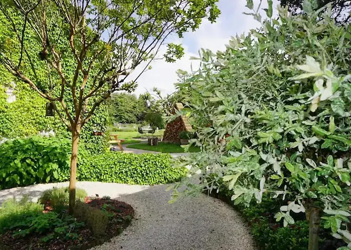 Le Rustique Feriehus Sarlande